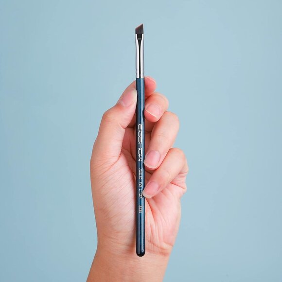 🆕 Makeup Eyeliner Brush Precision Premium Quality  Cruelty Synthetic Bristles - Picture 3 of 7
